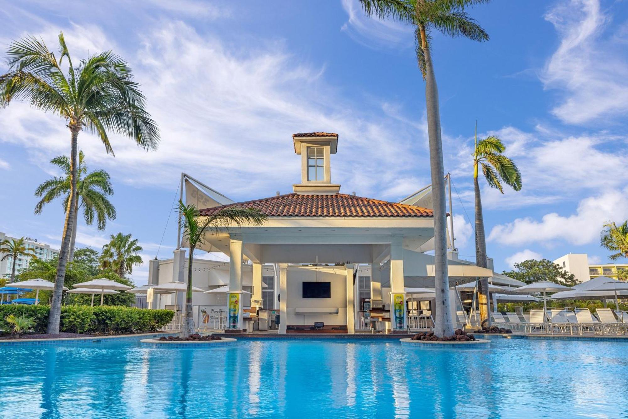Marriott'S Aruba Surf Club Hotel Палм Бийч Екстериор снимка